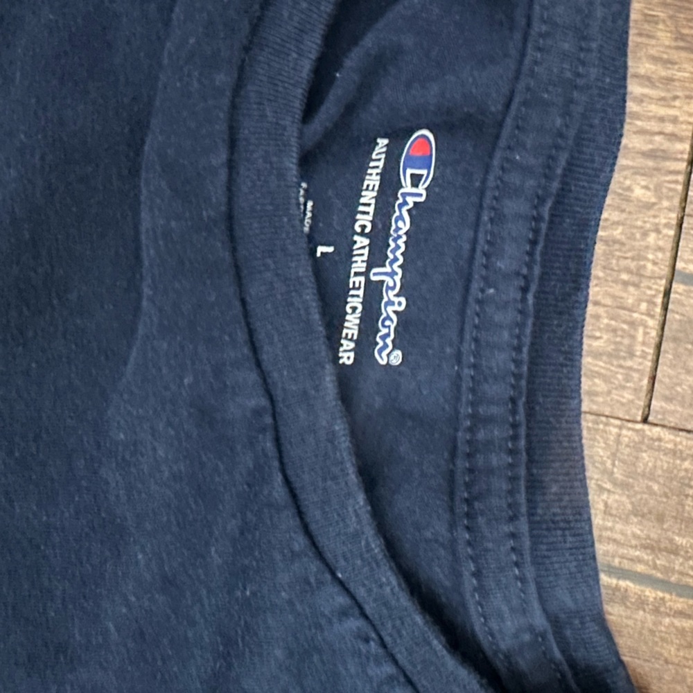 Tshirts - Picture 2 of 7